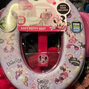 Minnie Mouse soft potty seat